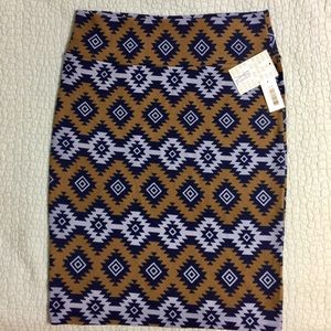 NWT! LuLaRoe Cassie Skirt
